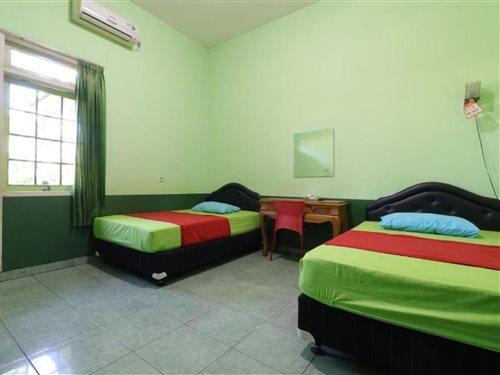 Cantik Hotel 万隆 外观 照片