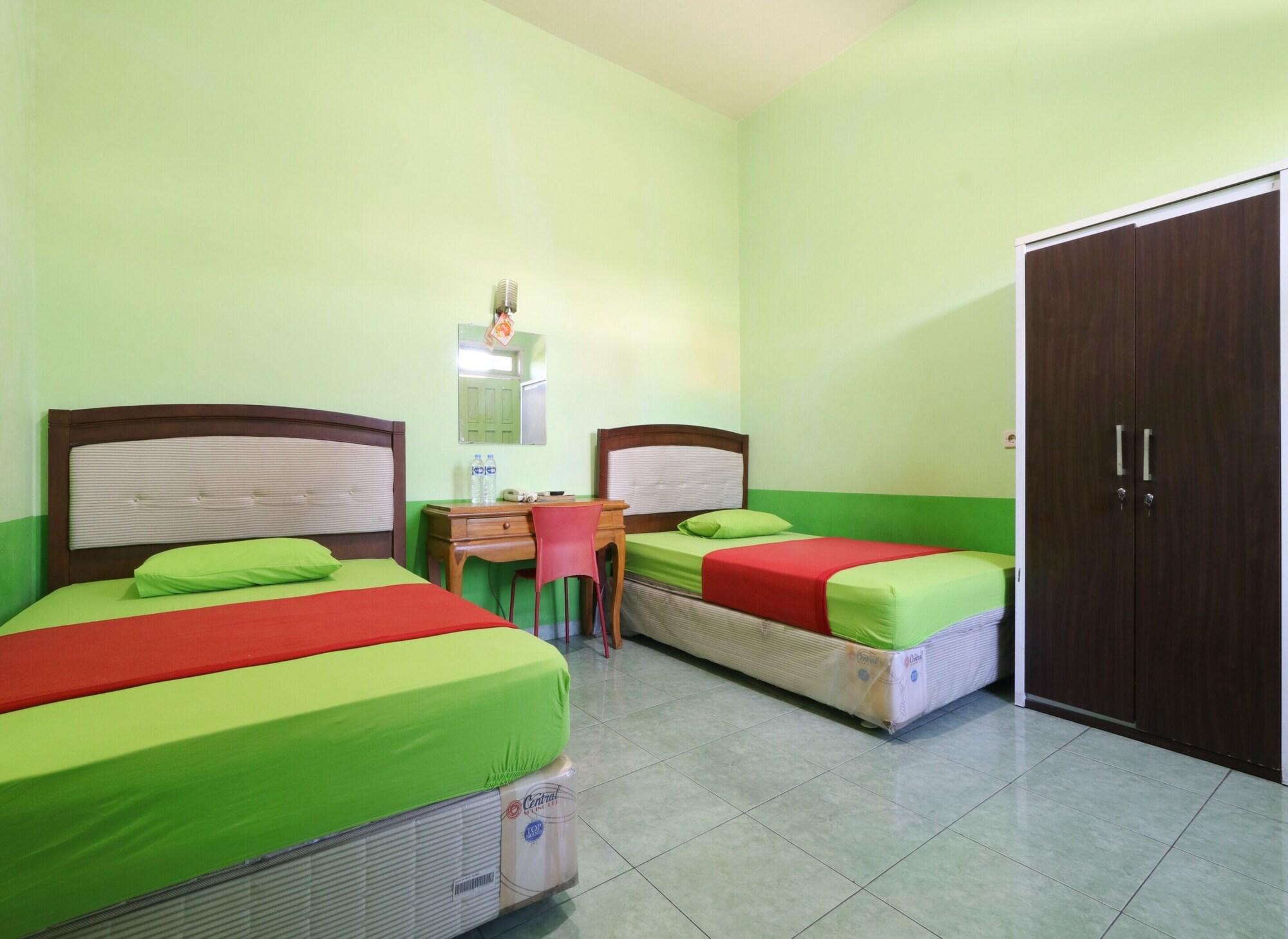 Cantik Hotel 万隆 外观 照片